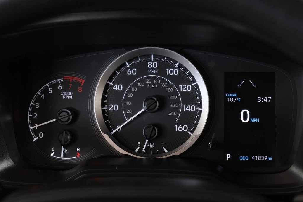 Used 2020 Toyota Corolla LE FWD image 17