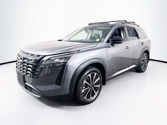 New 2026 Nissan Pathfinder Platinum AWD/4WD image 1