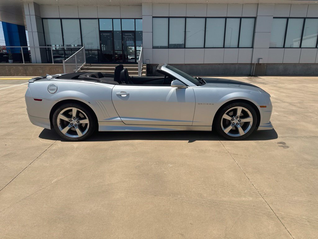 Used 2012 Chevrolet Camaro SS RWD image 31