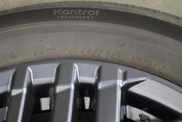 Used 2026 Nissan Sentra SV w/ Floor Mat Package FWD image 33