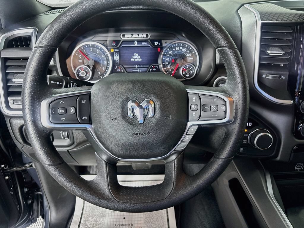New 2026 RAM 1500 Express AWD/4WD image 7