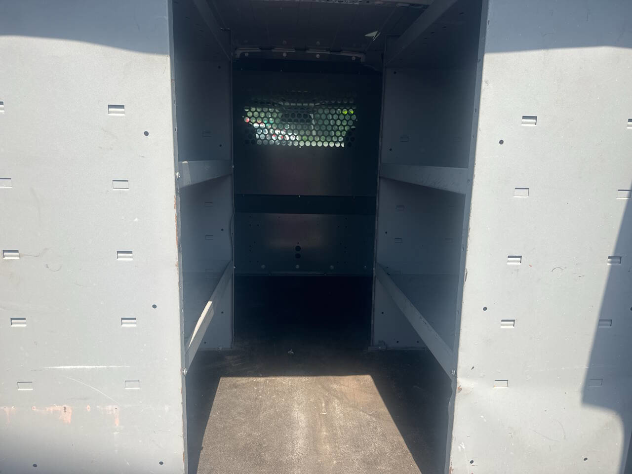 Used 2015 Ford Transit Connect XL image 38