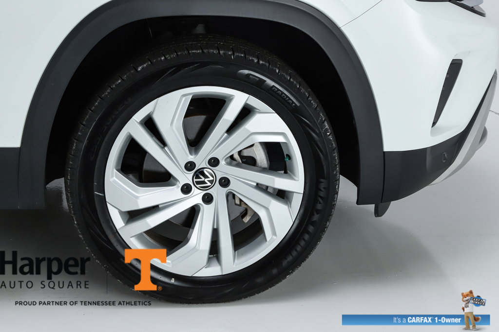 Used 2023 Volkswagen Atlas SE w/ Panoramic Sunroof Package AWD/4WD image 14