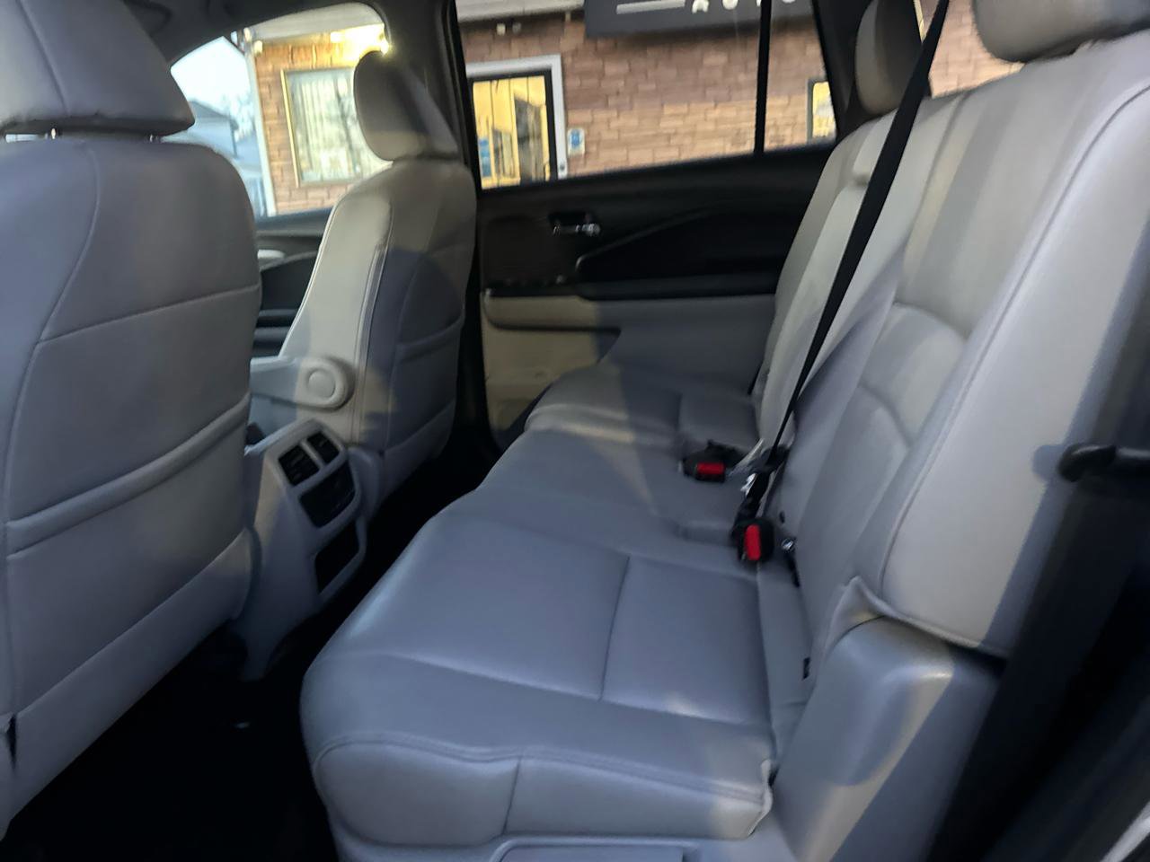Used 2018 Honda Pilot EX-L image 39