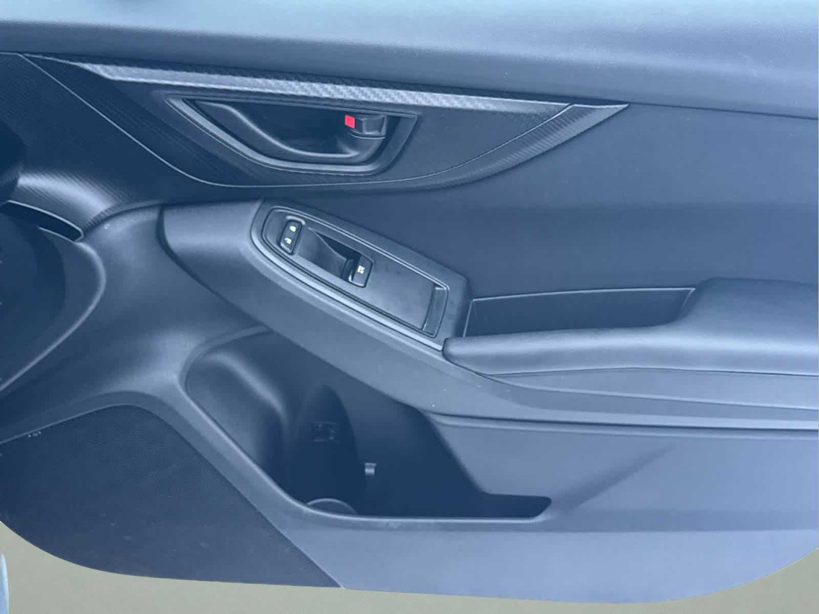 Used 2018 Subaru Impreza 2.0i image 12