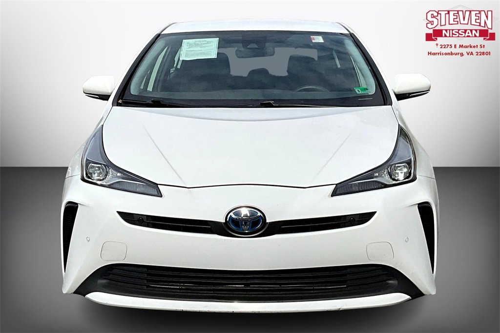 Used 2022 Toyota Prius L Eco image 2