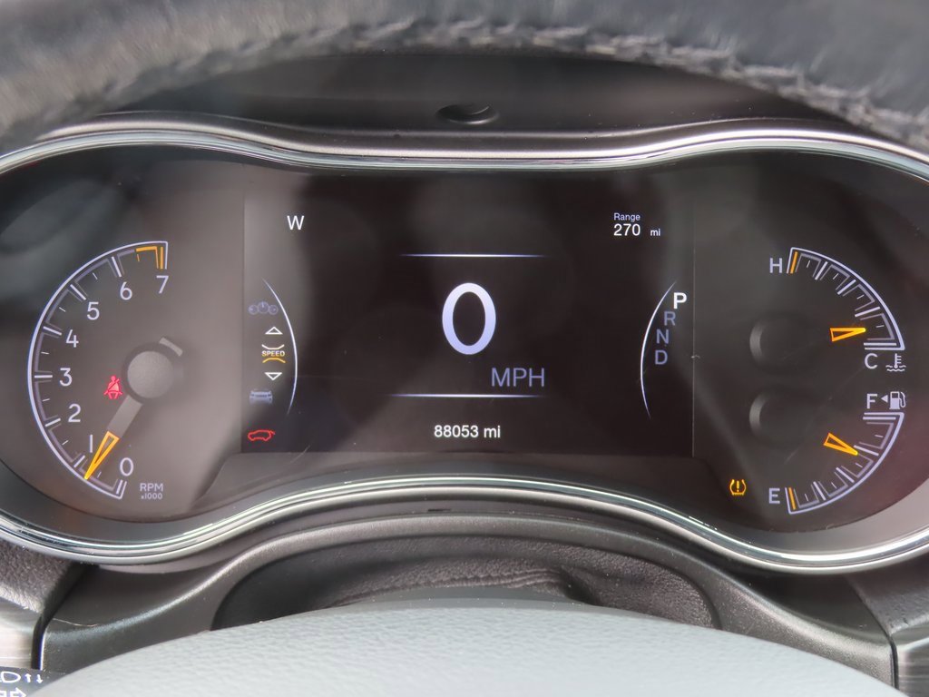 Used 2019 Jeep Grand Cherokee Limited image 24