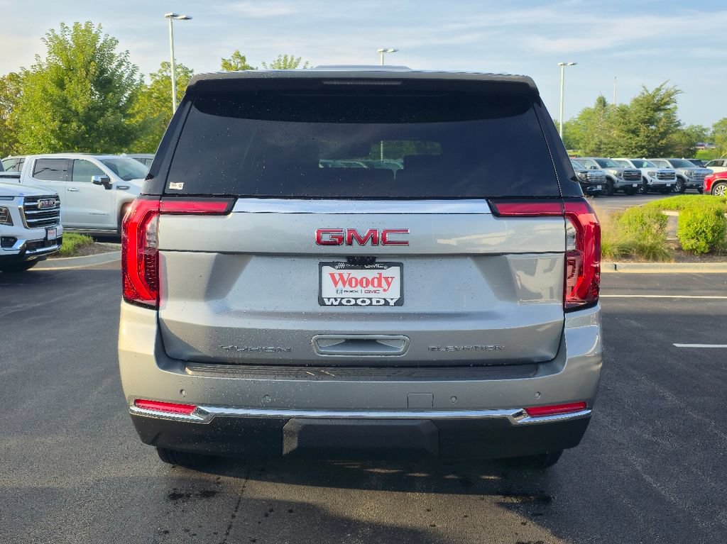 New 2026 GMC Yukon XL Elevation w/ Elevation Premium Package AWD/4WD image 7