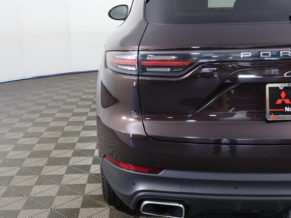 Used 2022 Porsche Cayenne image 20