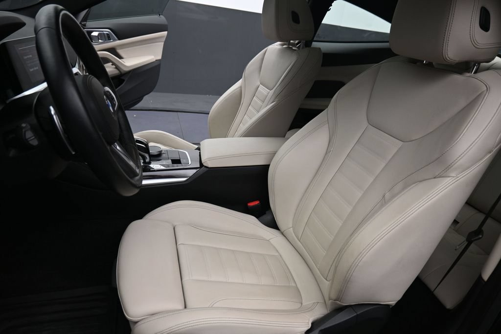Used 2023 BMW 430i xDrive Coupe w/ M Sport Package AWD/4WD image 11