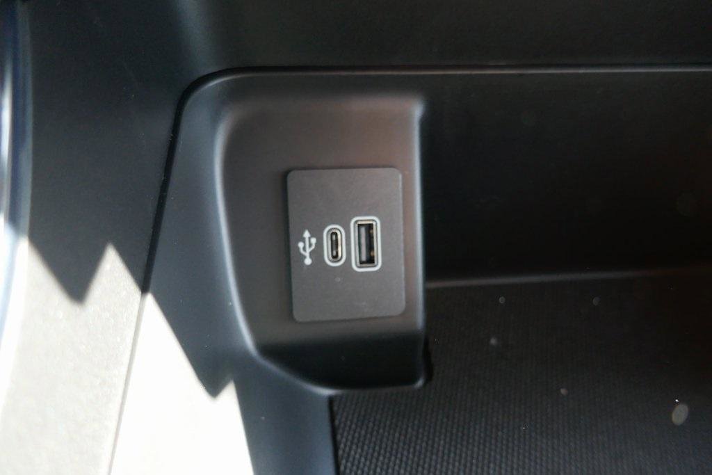 New 2025 Ford F150 STX image 18