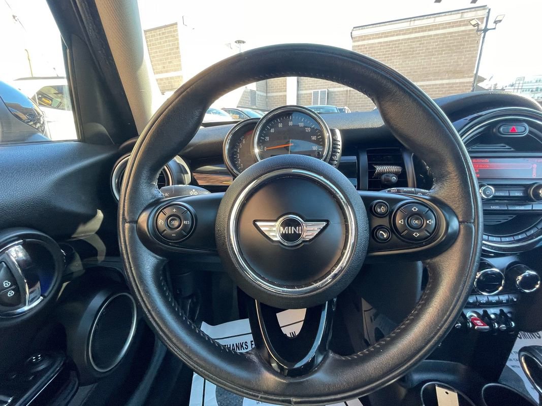 Used 2015 MINI Cooper S image 15