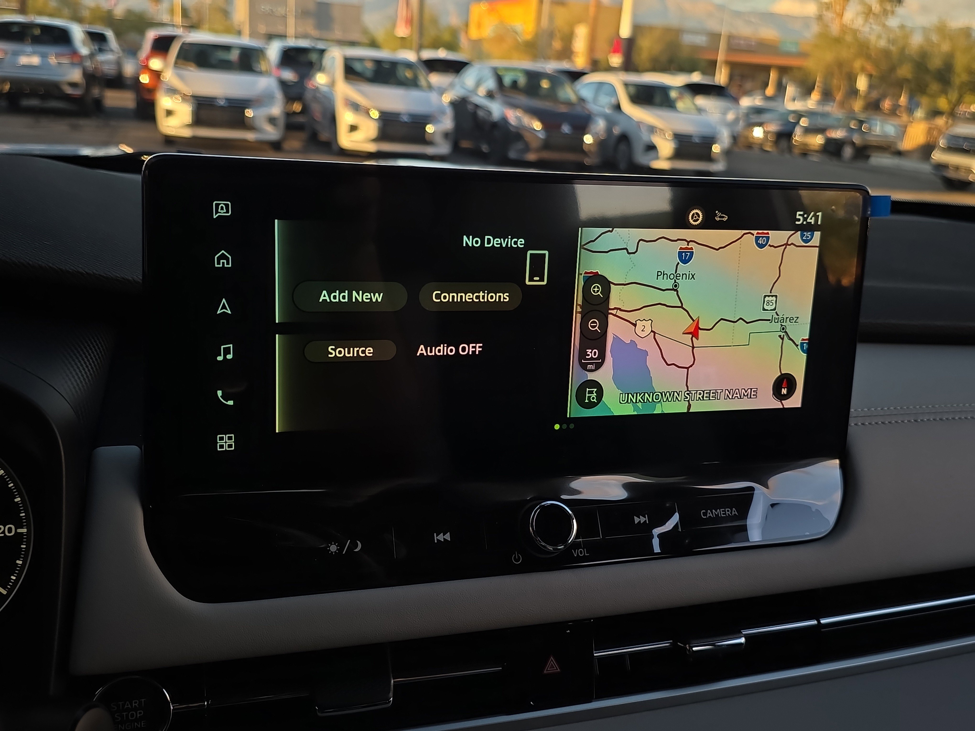 New 2025 Mitsubishi Outlander SE image 14