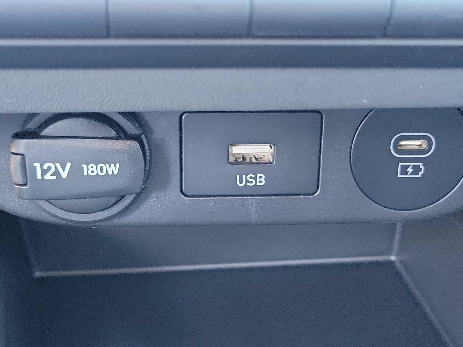 New 2026 Hyundai Elantra SE FWD image 13
