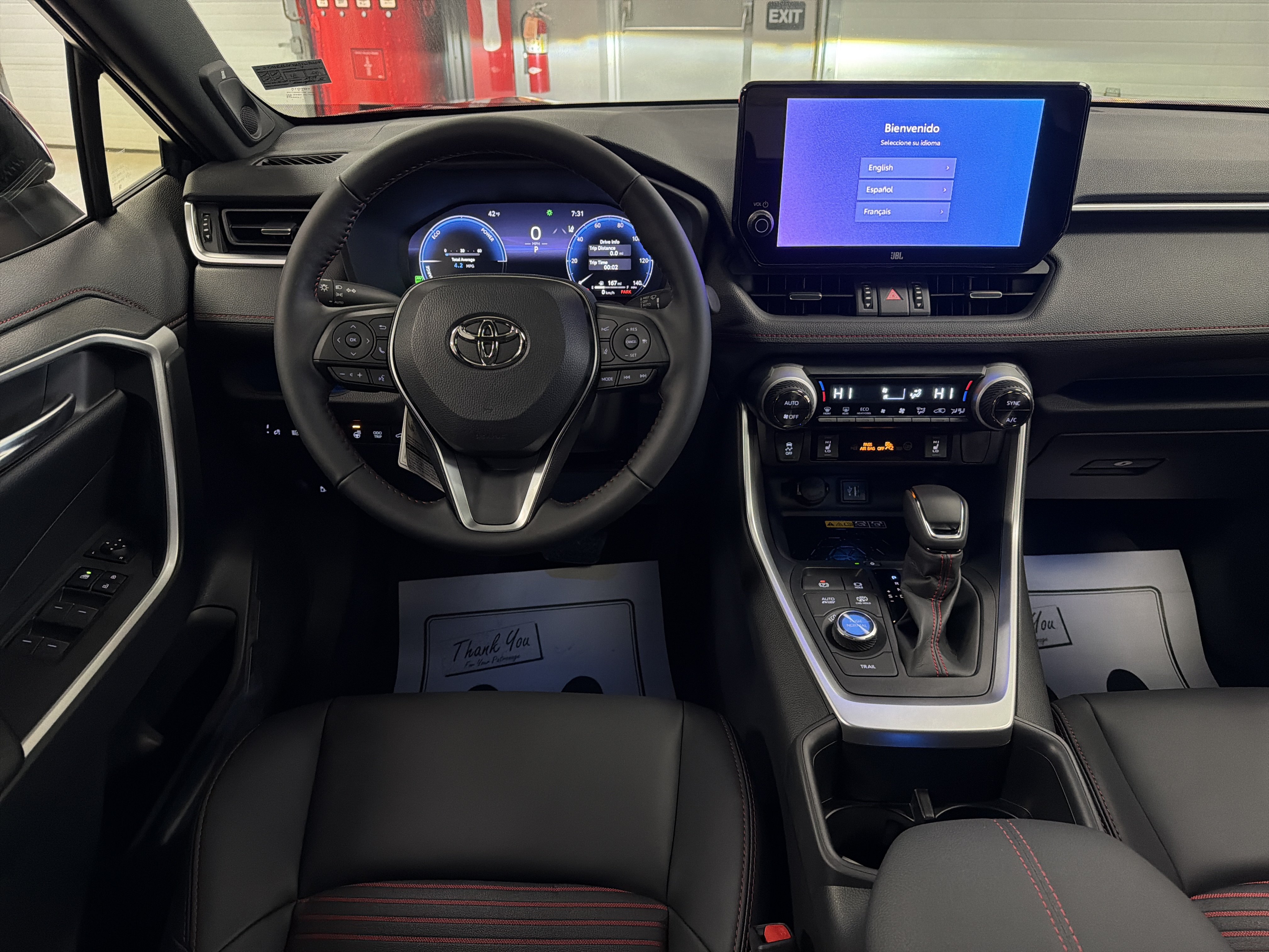 New 2025 Toyota RAV4 XSE w/ Weather Package AWD/4WD image 17