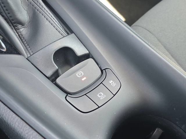 Used 2021 Toyota C-HR LE FWD image 23