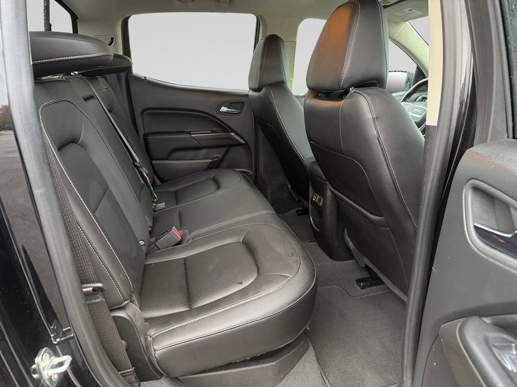 Used 2022 GMC Canyon Elevation w/ Elevation Premium Package AWD/4WD image 18