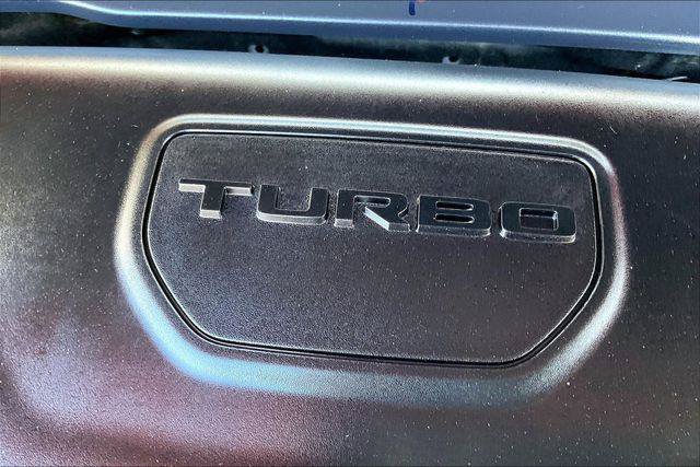 Certified 2023 Jeep Compass Latitude AWD/4WD image 32