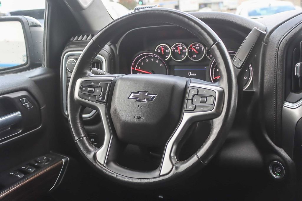 Used 2020 Chevrolet Silverado 1500 LT Trail Boss w/ Midnight Edition image 27