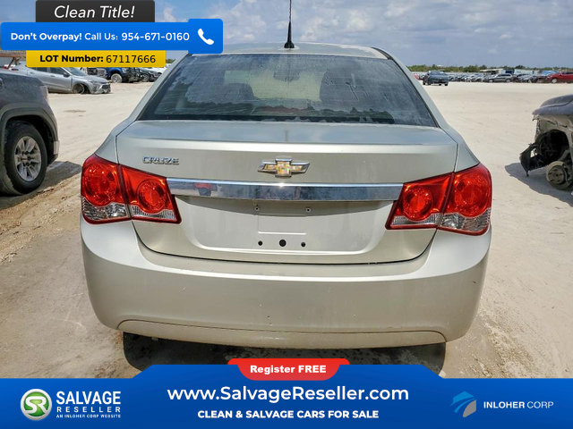 Used 2013 Chevrolet Cruze LS FWD image 8