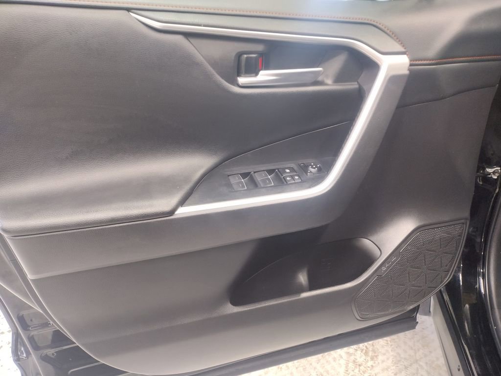 Used 2023 Toyota RAV4 Adventure AWD/4WD image 20