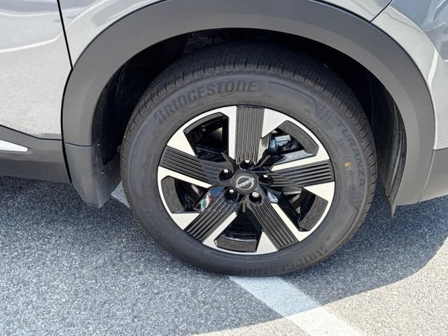 New 2027 Nissan Kicks SV AWD/4WD image 10