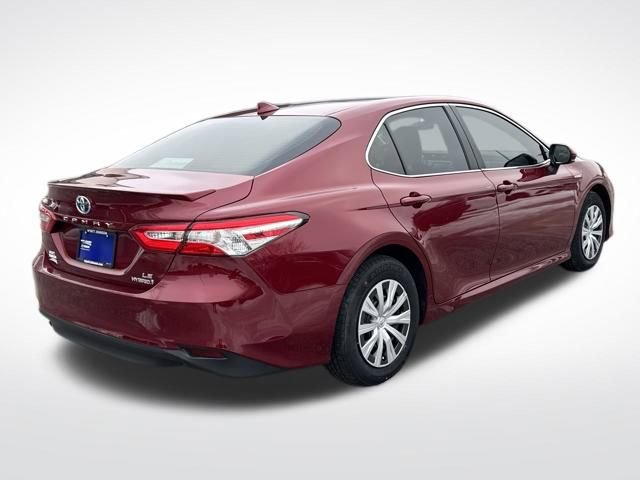 Used 2020 Toyota Camry LE image 6