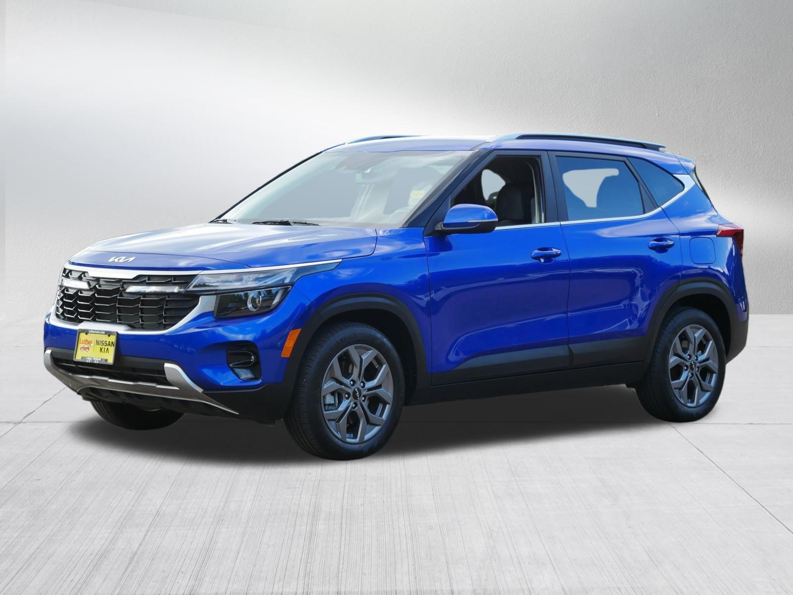 Certified 2024 Kia Seltos S AWD/4WD image 3