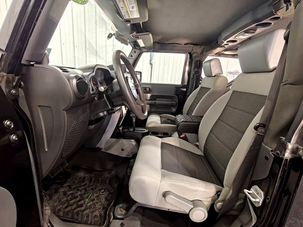 Used 2010 Jeep Wrangler Sport AWD/4WD image 19