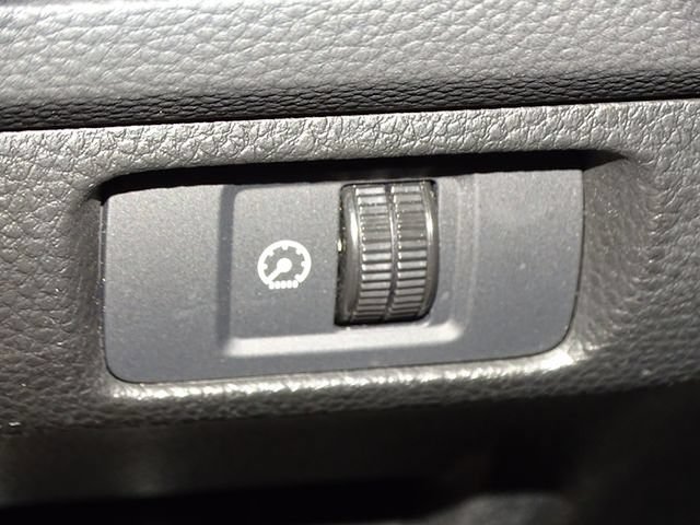 Used 2022 Honda Civic Touring image 18