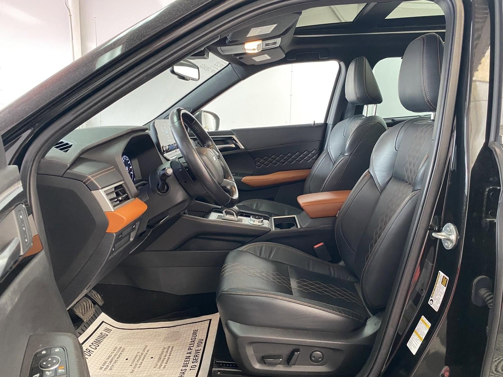 Used 2022 Mitsubishi Outlander SEL AWD/4WD image 25