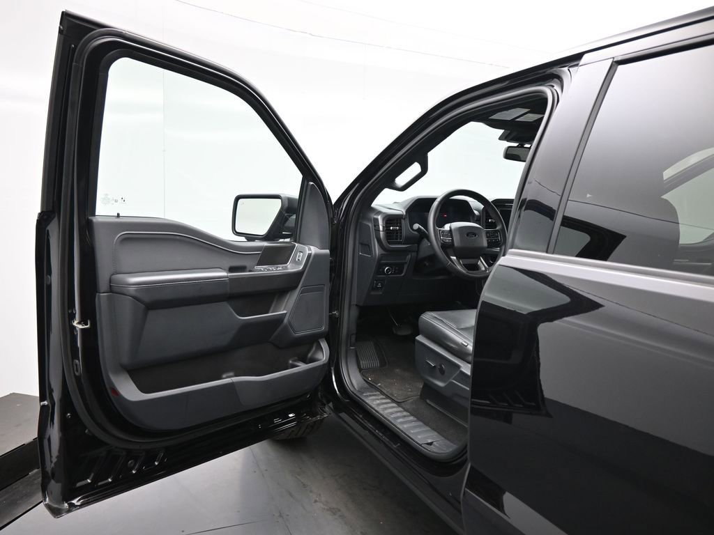 New 2024 Ford F150 XLT w/ XLT Black Appearance Package image 8