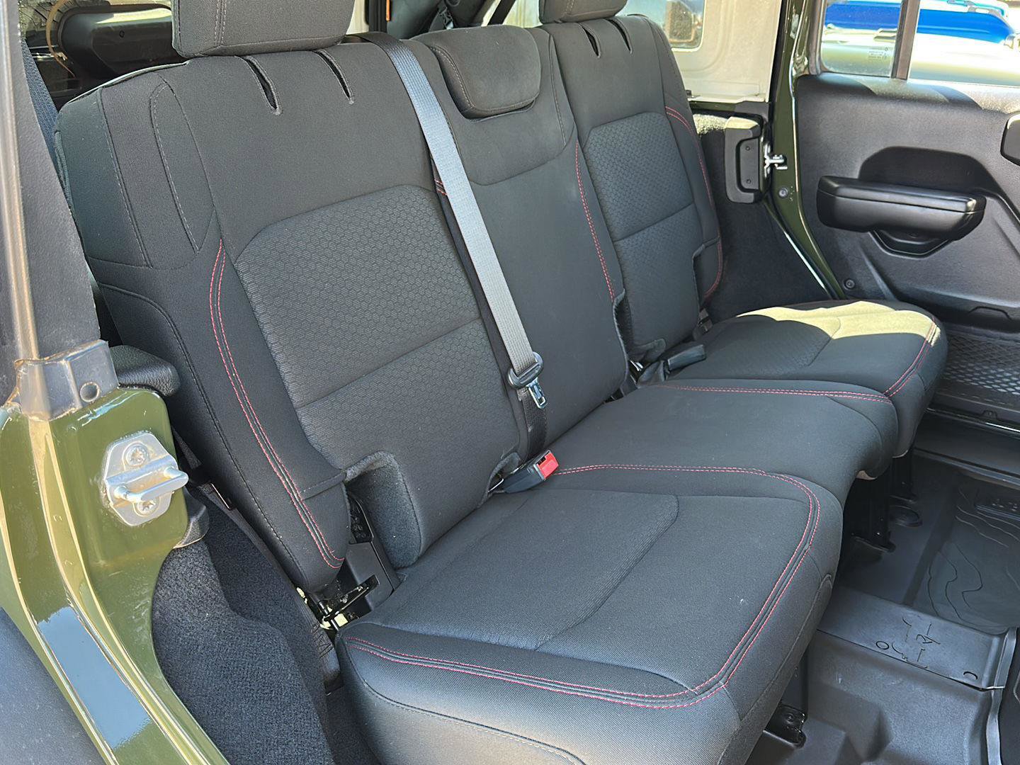 Used 2021 Jeep Wrangler Unlimited Rubicon image 23