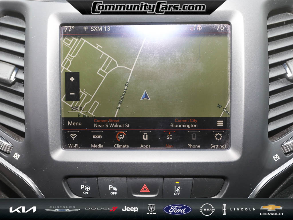 Used 2023 Jeep Cherokee Altitude Lux image 17