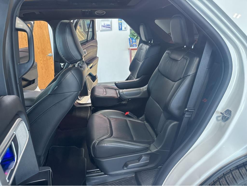 Used 2023 Ford Explorer ST w/ Technology Package AWD/4WD image 30