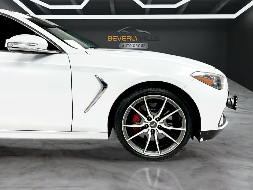 Used 2019 Genesis G70 2.0T Sport RWD image 11