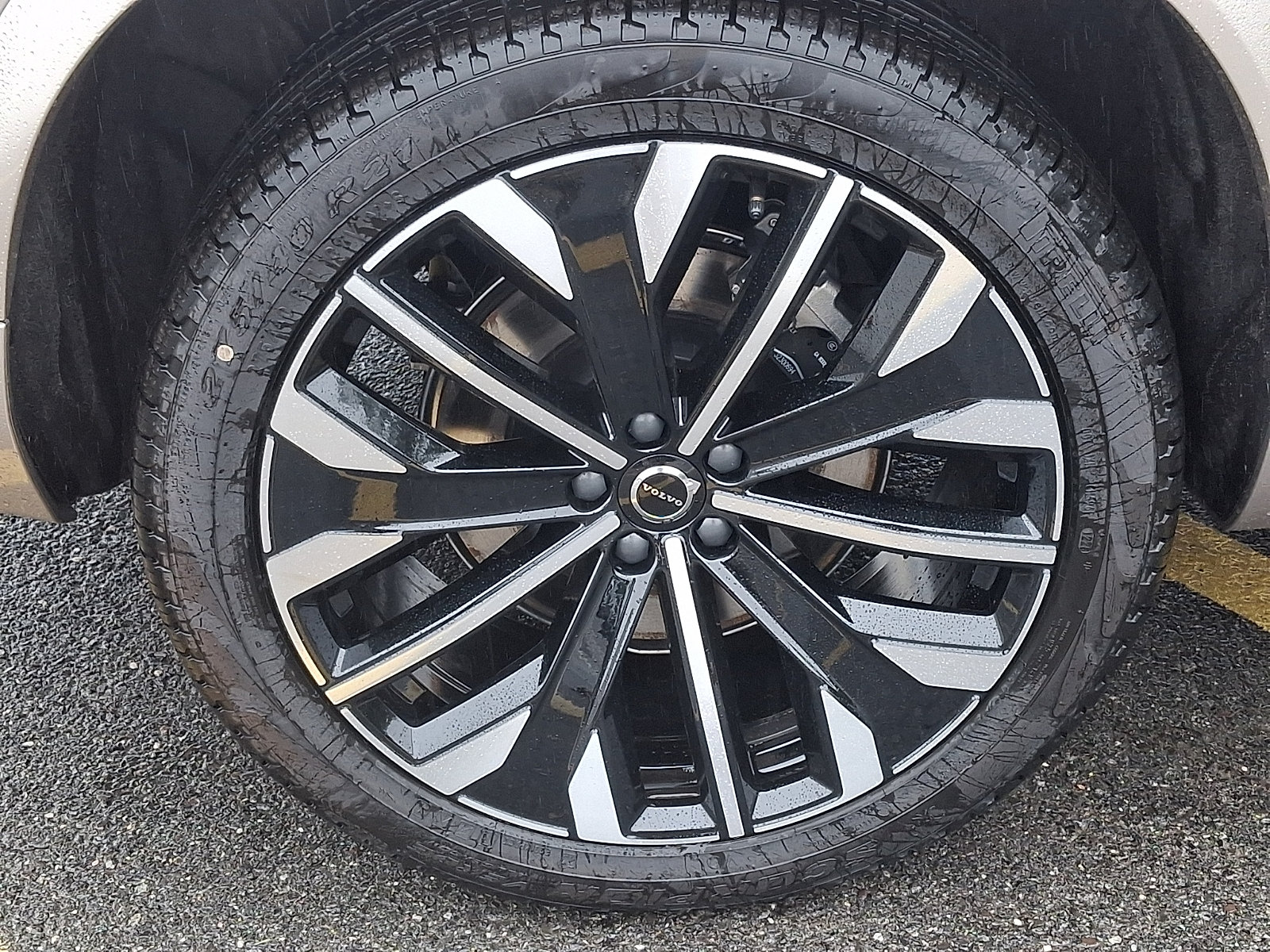 New 2027 Volvo XC90 T8 Ultra AWD/4WD image 7