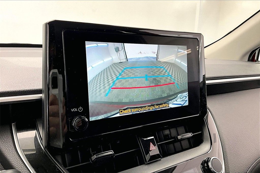 Used 2023 Toyota Corolla Cross LE image 21