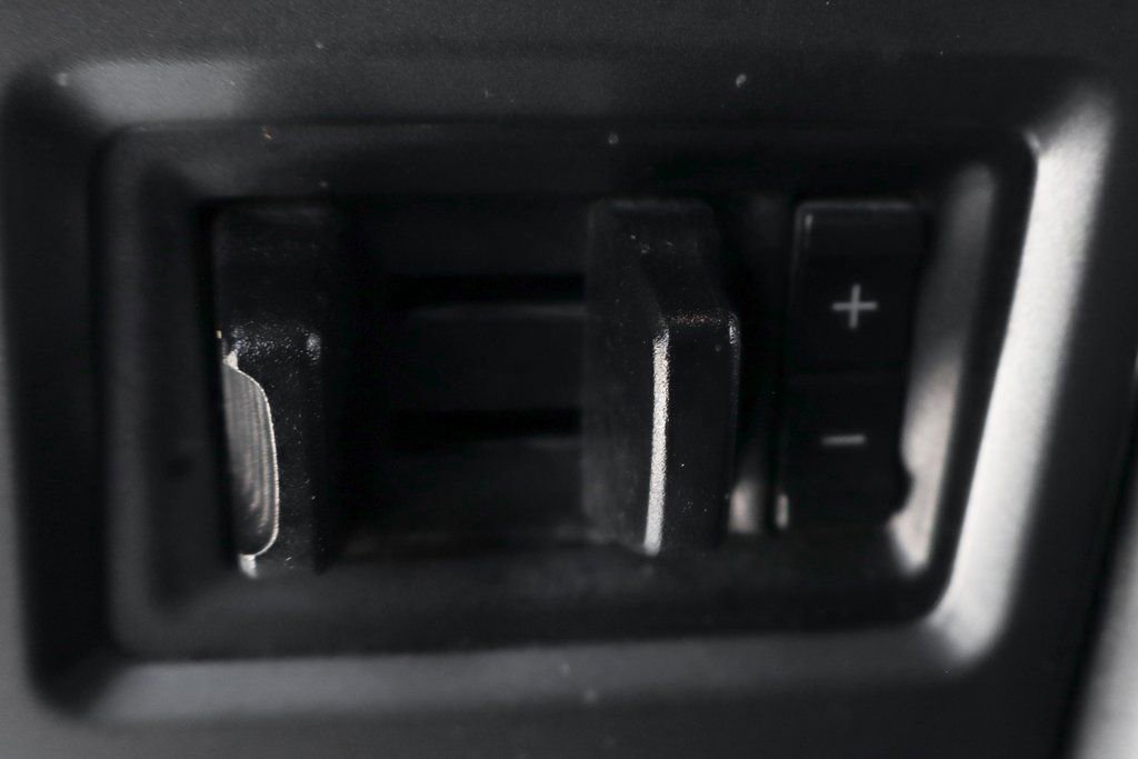 Used 2017 Ford F550 4x4 Crew Cab Super Duty image 38