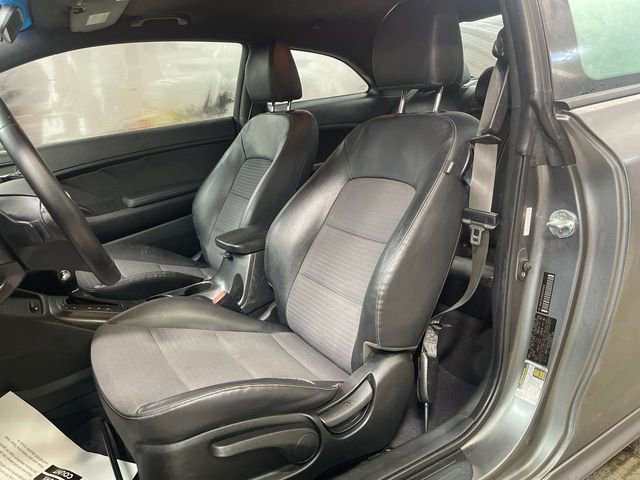 Used 2016 Kia Forte Koup SX image 11