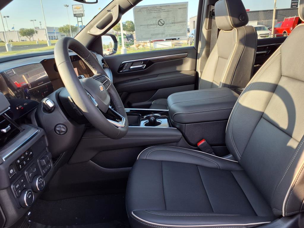 New 2025 Chevrolet Tahoe Premier w/ Sun And Tow Package image 9