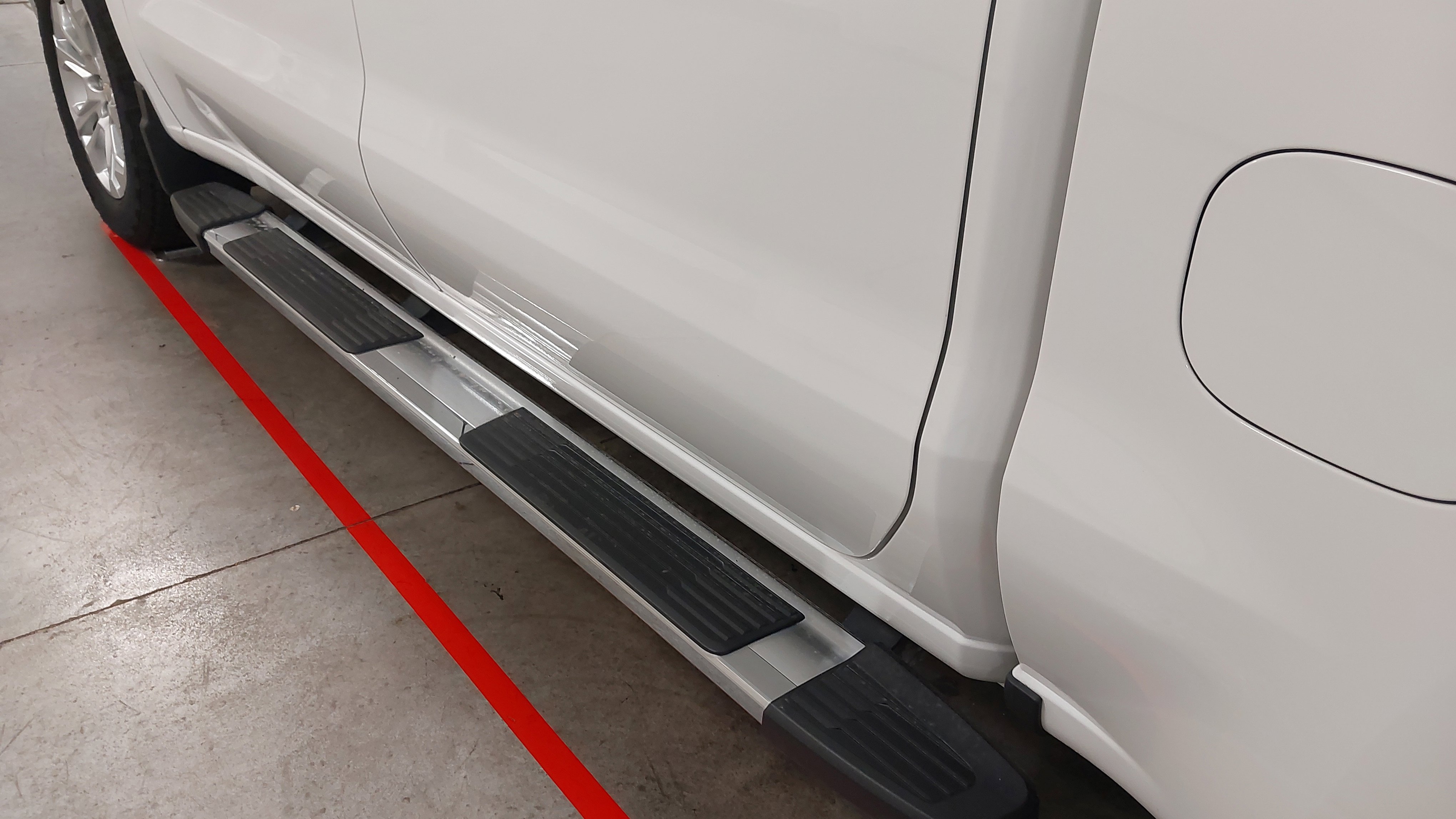 Used 2024 Chevrolet Silverado 1500 LTZ w/ Z71 Off-Road Package image 35