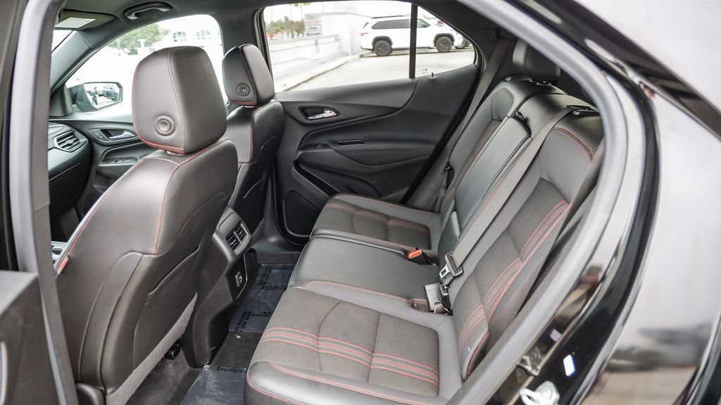 Used 2022 Chevrolet Equinox RS FWD image 22