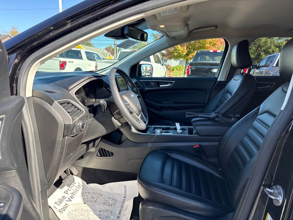 Used 2023 Ford Edge SEL image 20