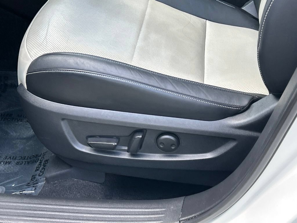 Used 2022 INFINITI QX55 Essential w/ Proassist Package AWD/4WD image 16
