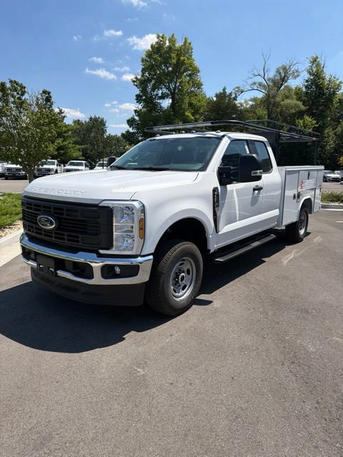 New 2026 Ford F250 XL w/ XL Chrome Package AWD/4WD image 7