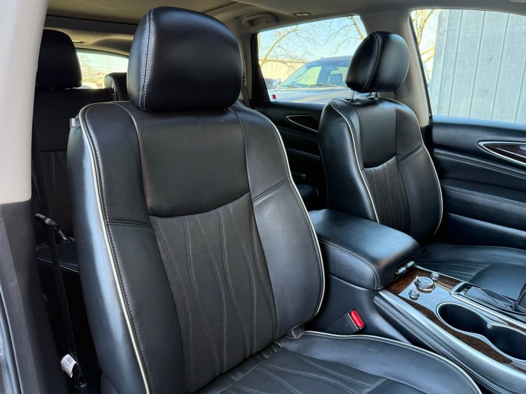 Used 2019 INFINITI QX60 Luxe w/ Sensory Package image 19