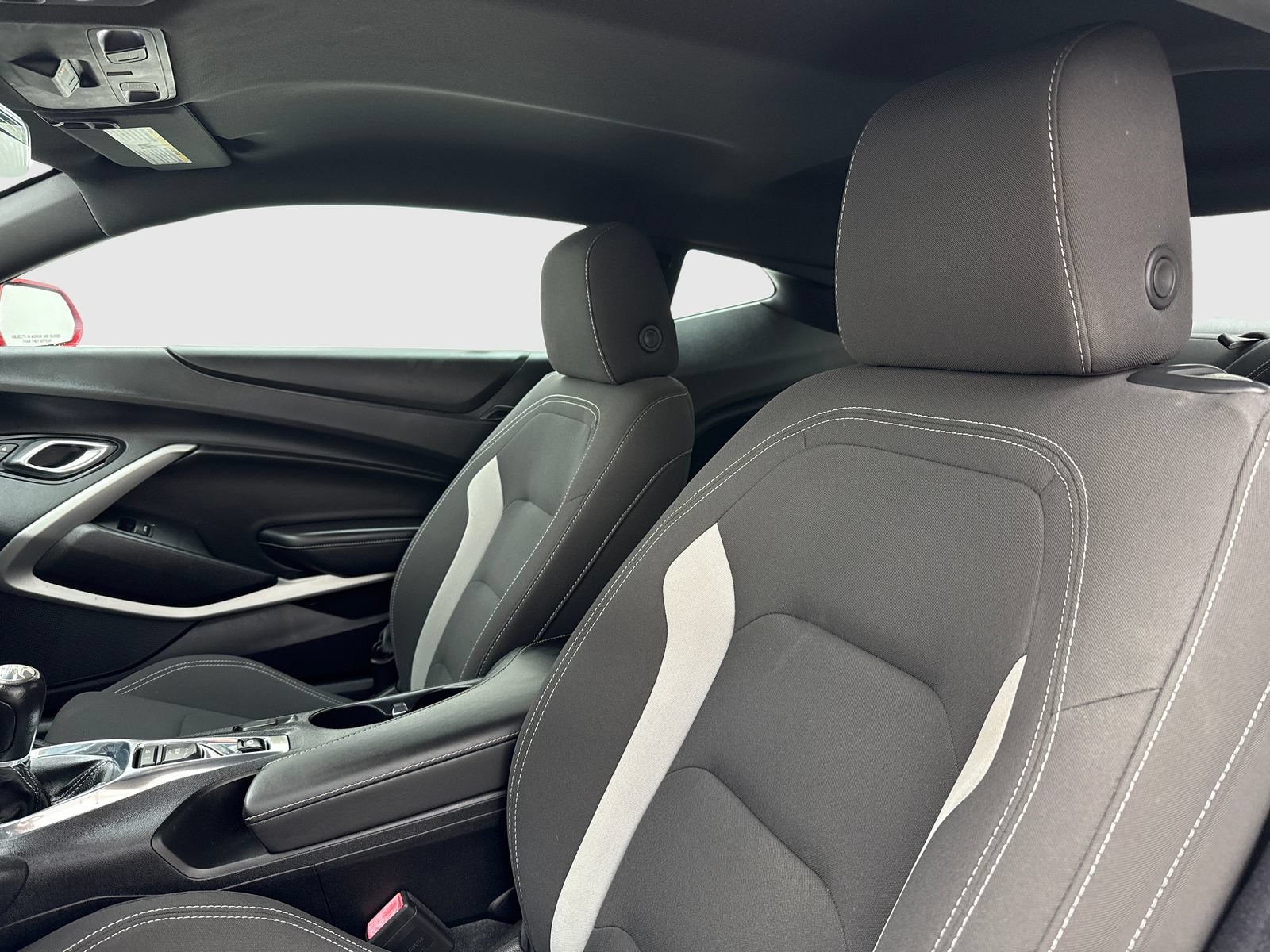 Used 2018 Chevrolet Camaro LS RWD image 15