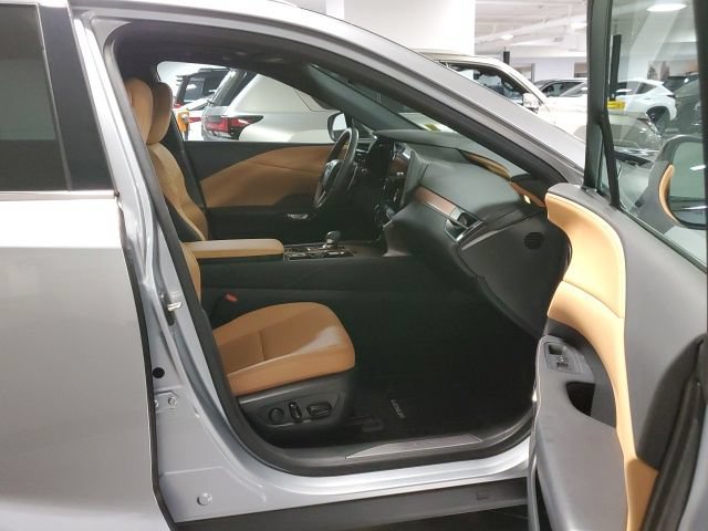 Used 2023 Lexus RX 350 Premium w/ Accessory Package AWD/4WD image 28