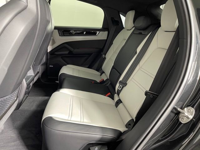 New 2026 Porsche Cayenne E-Hybrid Coupe image 30